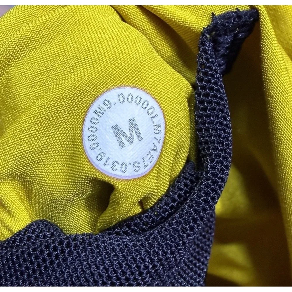 Lululemon Shorts Mens M THE Short L-9819 Yellow Athleisure Normcore Performance